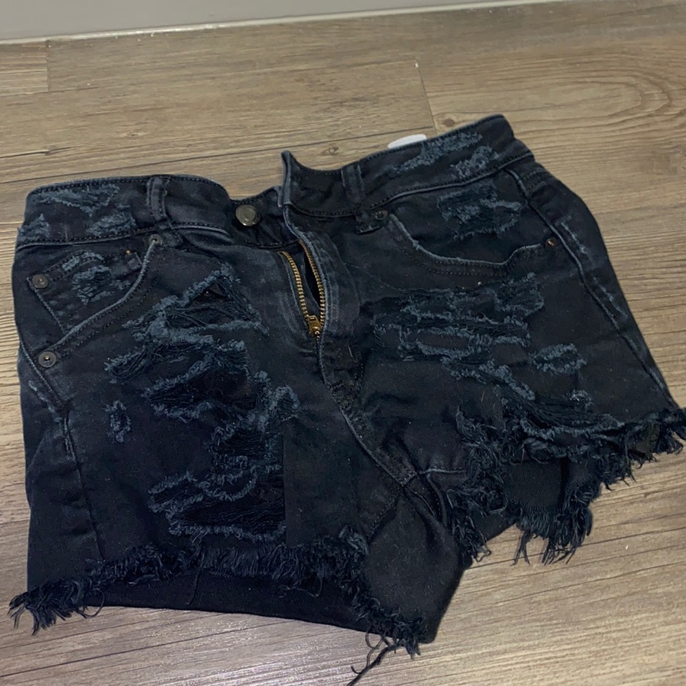 American Eagle distressed black jean shorts!